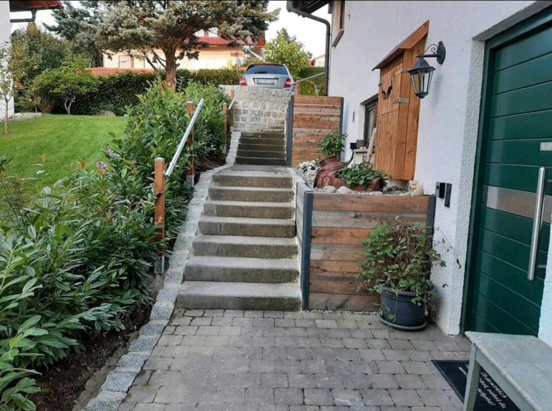 Schoene Einzimmer Wohnung Zwischen Bodensee Und Allgaeu Neukirch  Exterior foto